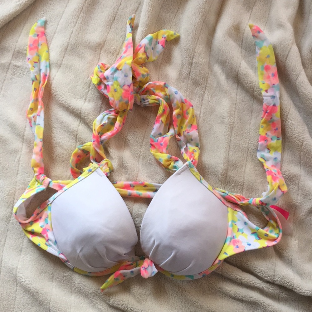 Victoria secret 34B swim top